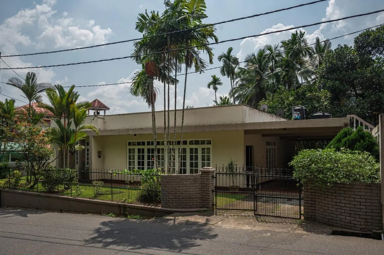 Kandy Twin Hostel